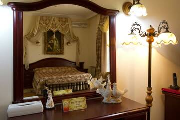 КОМФОРТ-ПРЕМИУМ в Гостинице Чеботарев